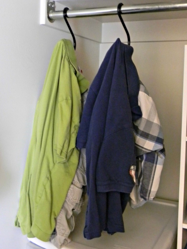 clothes-organizing-8