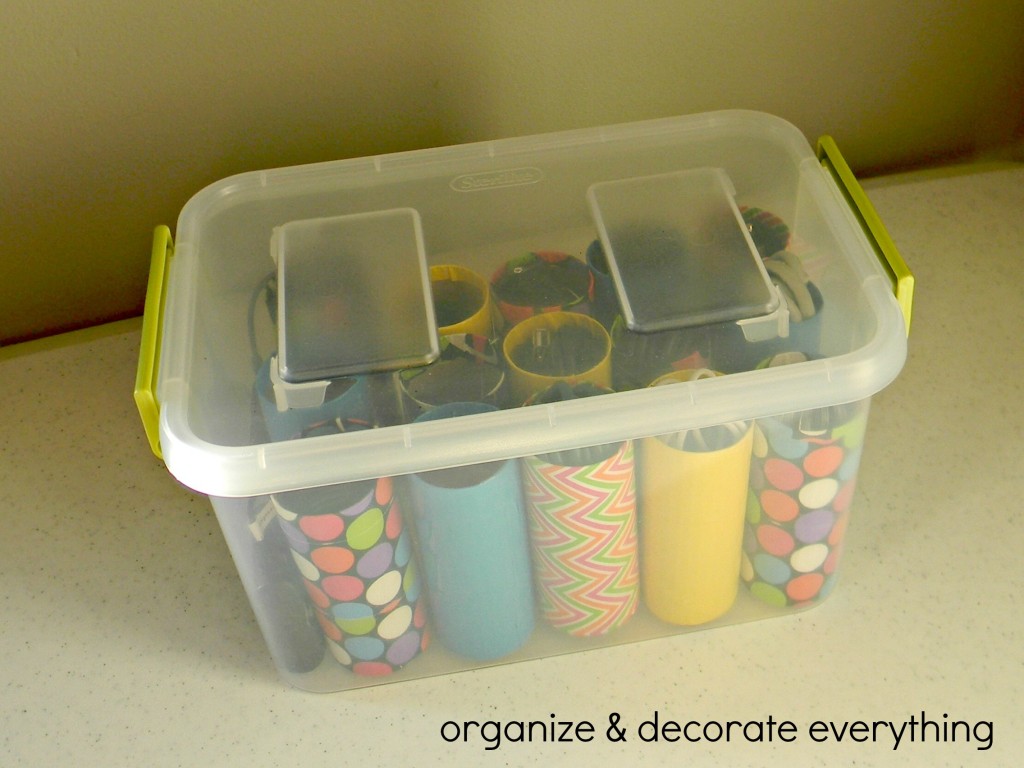 Day 7 - Organizing Paperwork {31 Cheap & Easy DIY Organizers}  From  Overwhelmed to Organized: Day 7 - Organizing Paperwork {31 Cheap & Easy DIY  Organizers}