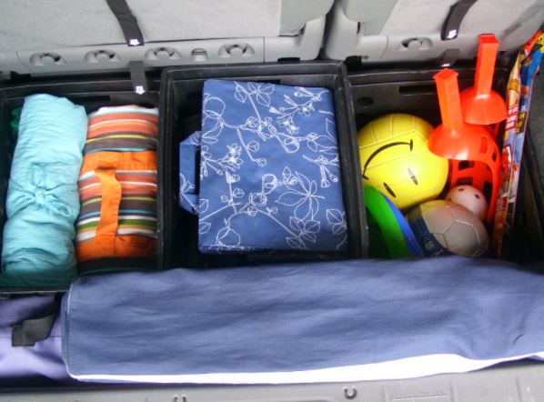 organizing trunk of car