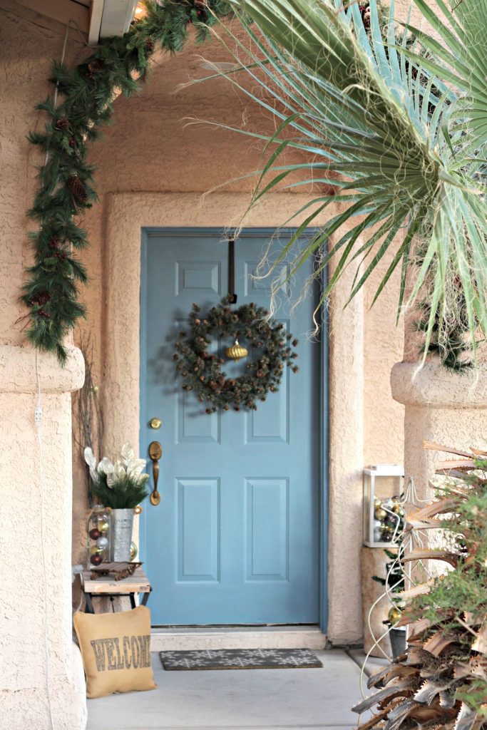 font porch decorated