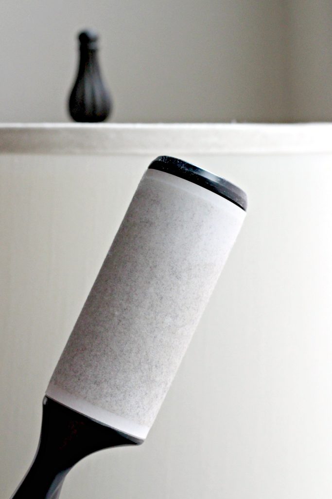 Cleaning Lamp Shade lint roller