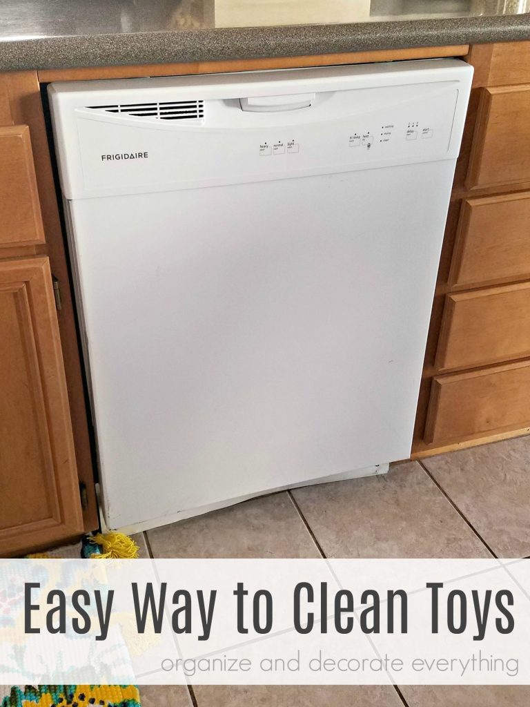 Easy Way to Clean Toys pinterest
