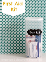 Personal First Aid Kit – 31 Days of Organizing and Cleaning Hacks