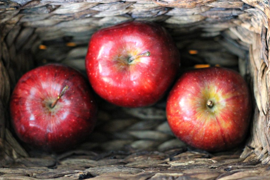 Dollar store apples