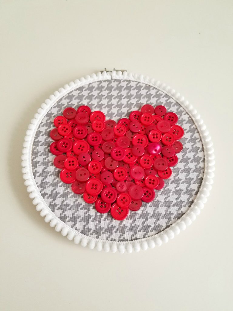 Button Heart Pom Pom Trim