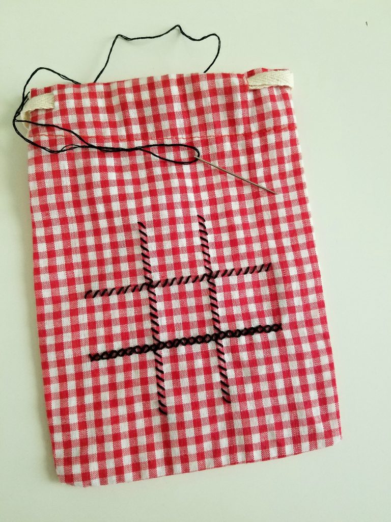 Tic Tac Toe Bag embroidery stitch