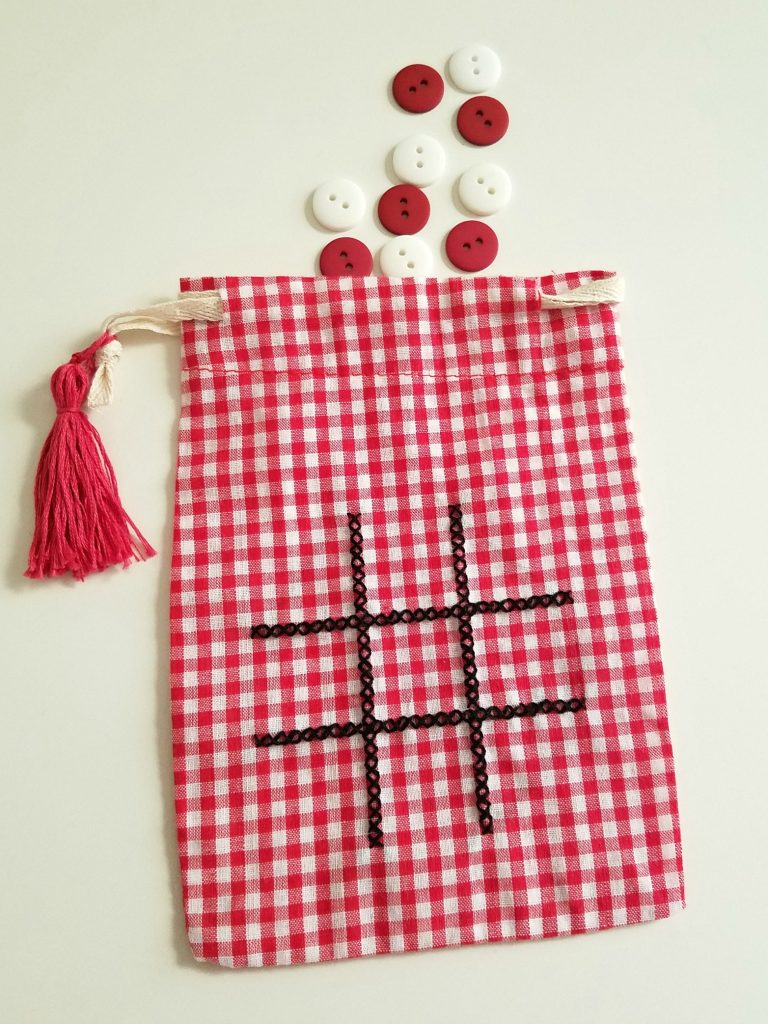 Tic Tac Toe Bag with buttons