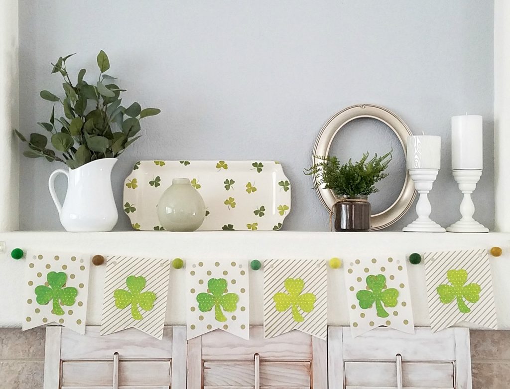 Shamrock mantel 12