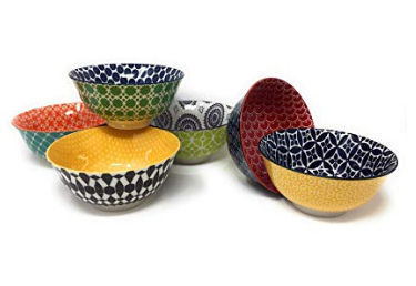 Kitchen accessories bowls