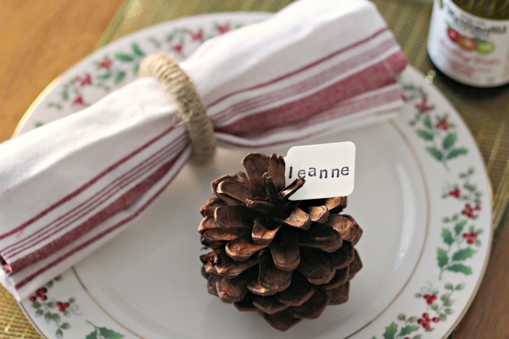 pinecone place cards 2