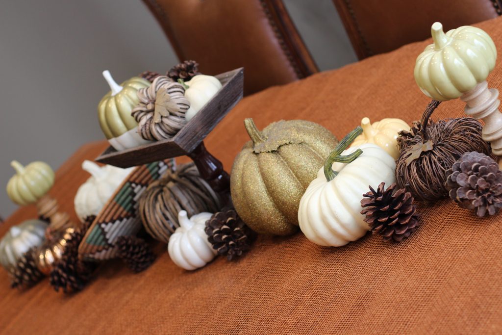 decluttering in November Thanksgiving decor