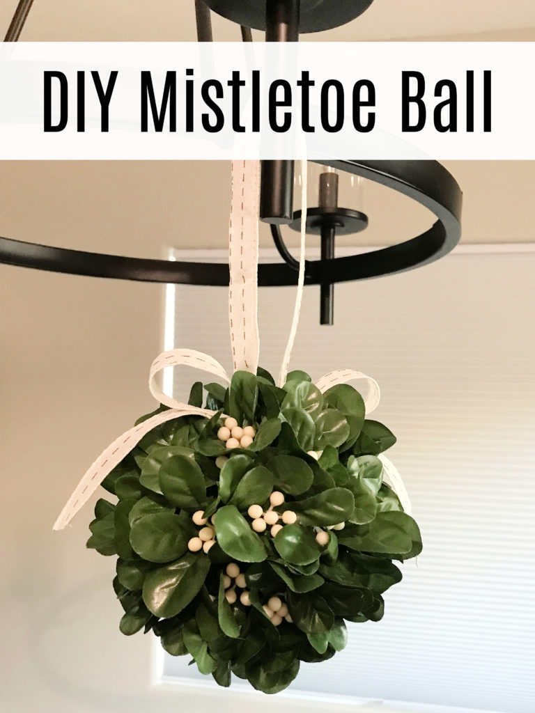 DIY Mistletoe Ball