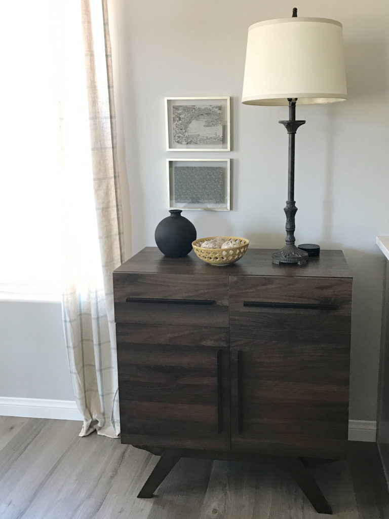 diningroom sideboard 2