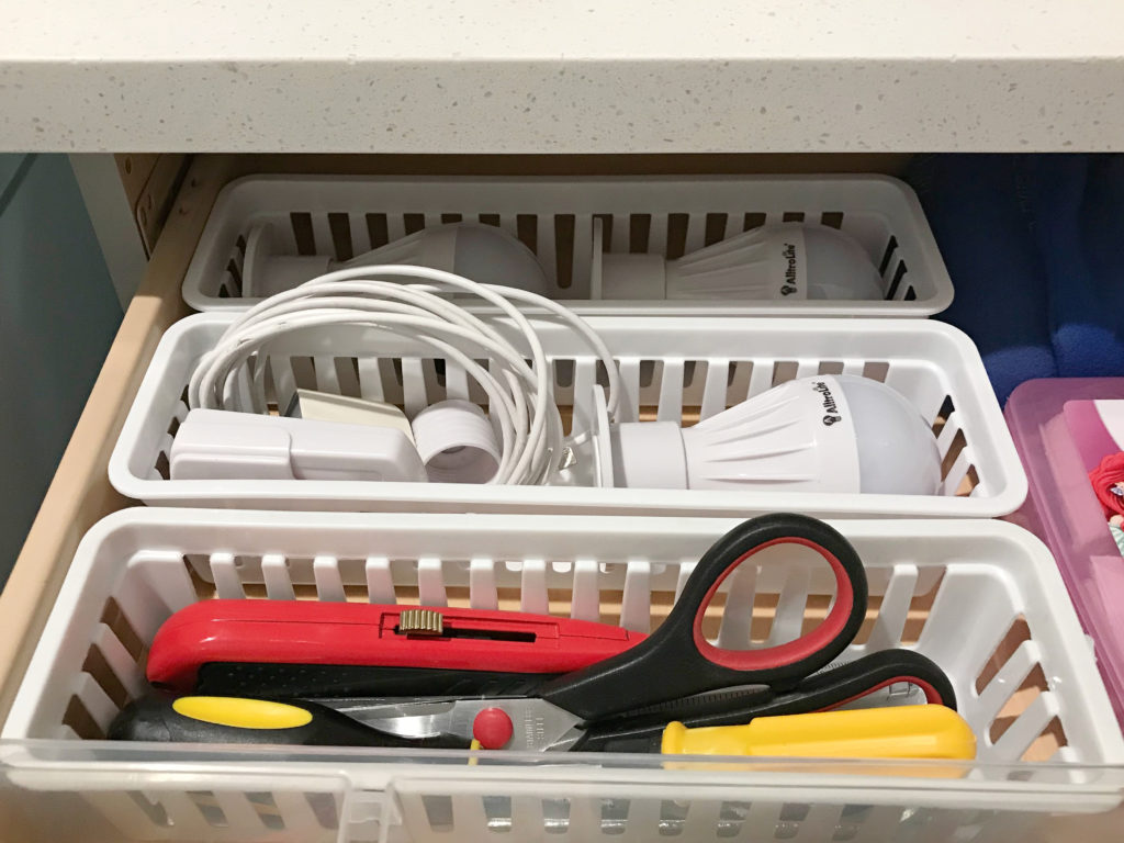Organize the Junk Drawer - Organize and Decorate Everything