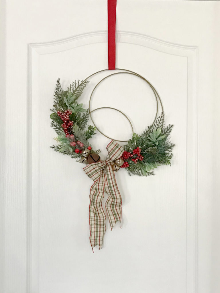 Christmas wire hoop wreath 2